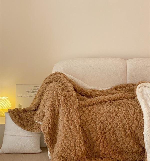 Soft Cloud Puff Lambswool Winter Warm Blanket