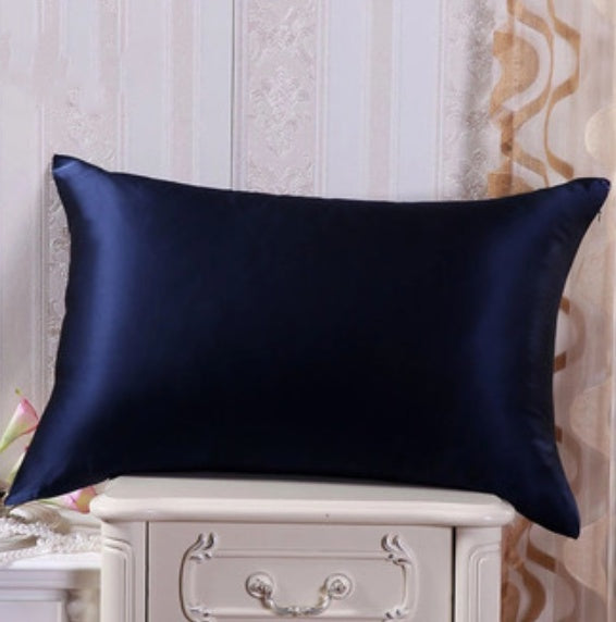 Double-sided silk pillowcase