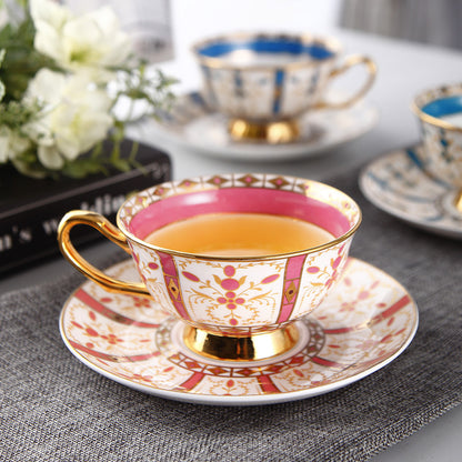 European Small Luxury Coffee Cup Set Bone China Tea Set Ceramic English Phnom Penh Black Tea Cup Flower Tea Cup