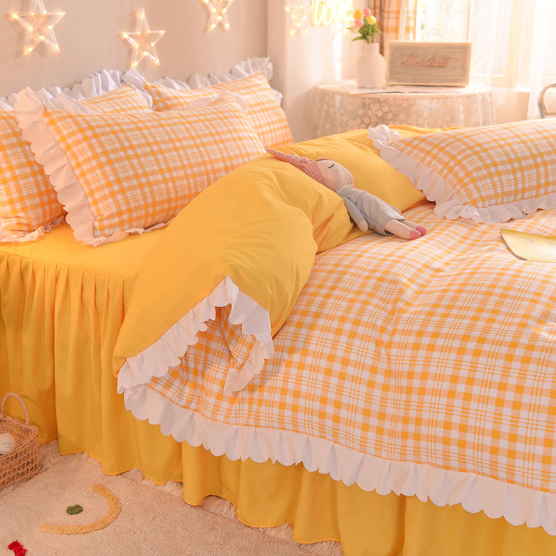 Four-Piece Set Of Simple Love Lace Bed