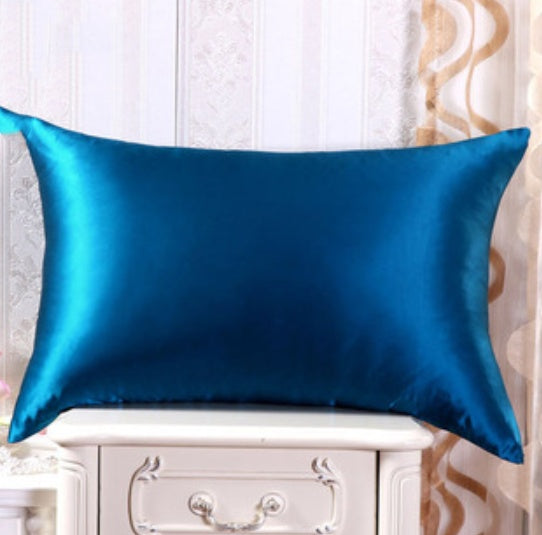 Double-sided silk pillowcase