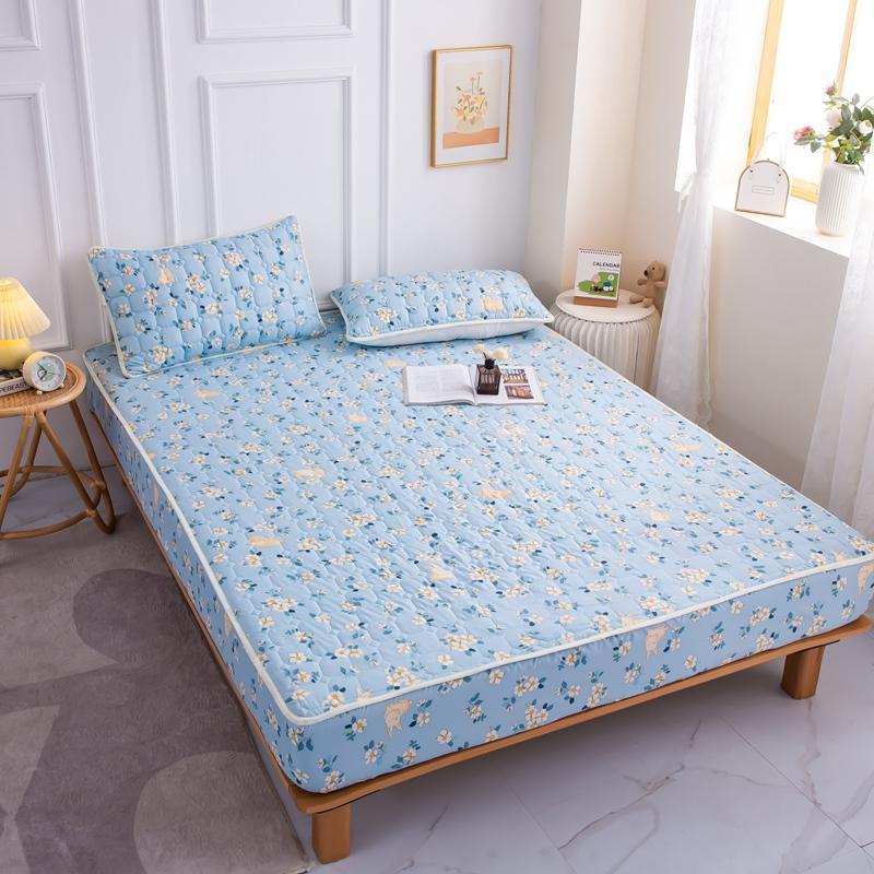 Cotton Covered Anti Slip Cartoon Bedspread