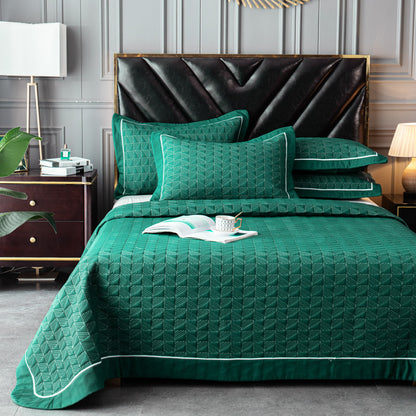 Three-piece Solid Color Quilted Quilted Bed Cover