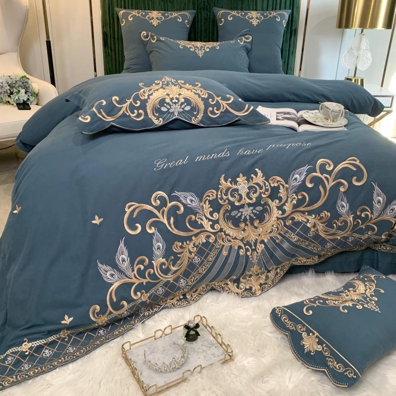 European-Style Luxury High-End Four-Piece Cotton Bed Linen And Silk Embroidery Quilt Cover