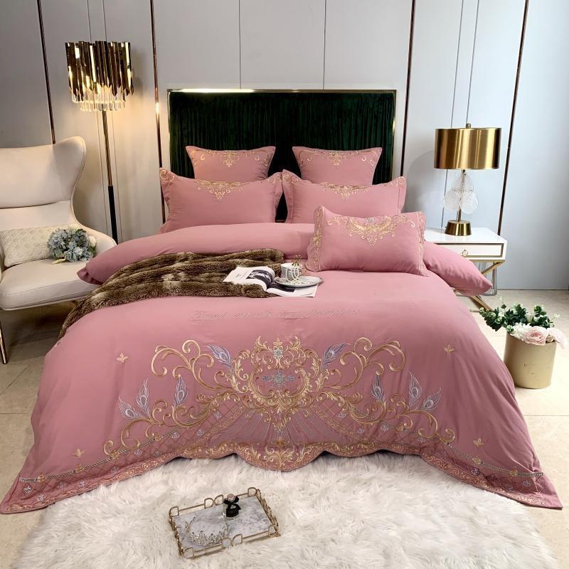 European-Style Luxury High-End Four-Piece Cotton Bed Linen And Silk Embroidery Quilt Cover