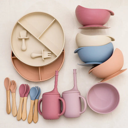 Ensemble de bols et assiettes en silicone pour bébé, ustensiles de cuisine antidérapants, ventouse, tasse à boire, fourchette, cuillère, vaisselle pour enfants, sans BPA