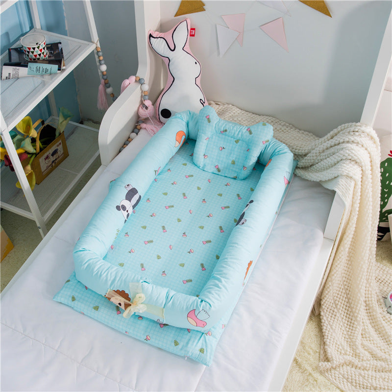 Multifunctional mobile crib