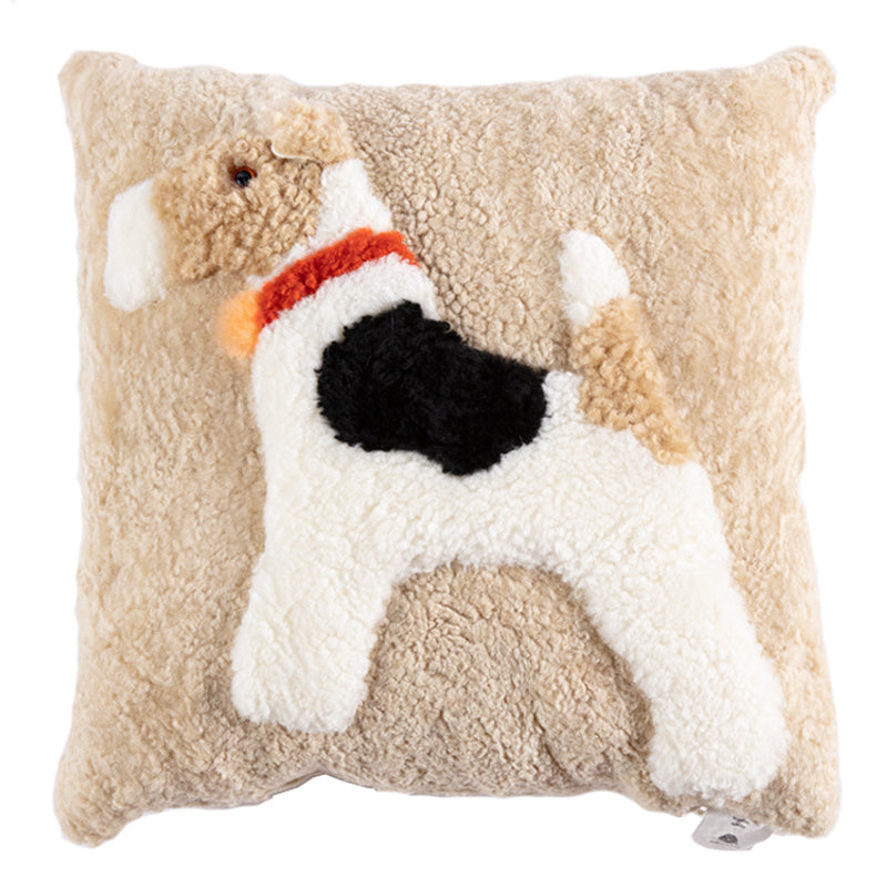 Coussin en laine et peau de vache avec dessin animé de chien