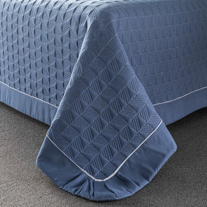 Three-piece Solid Color Quilted Quilted Bed Cover