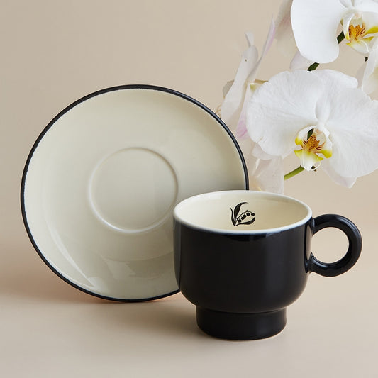 Tasse à café et soucoupe en céramique Lily Of The Valley Personnalité Rétro Couleur unie Noir