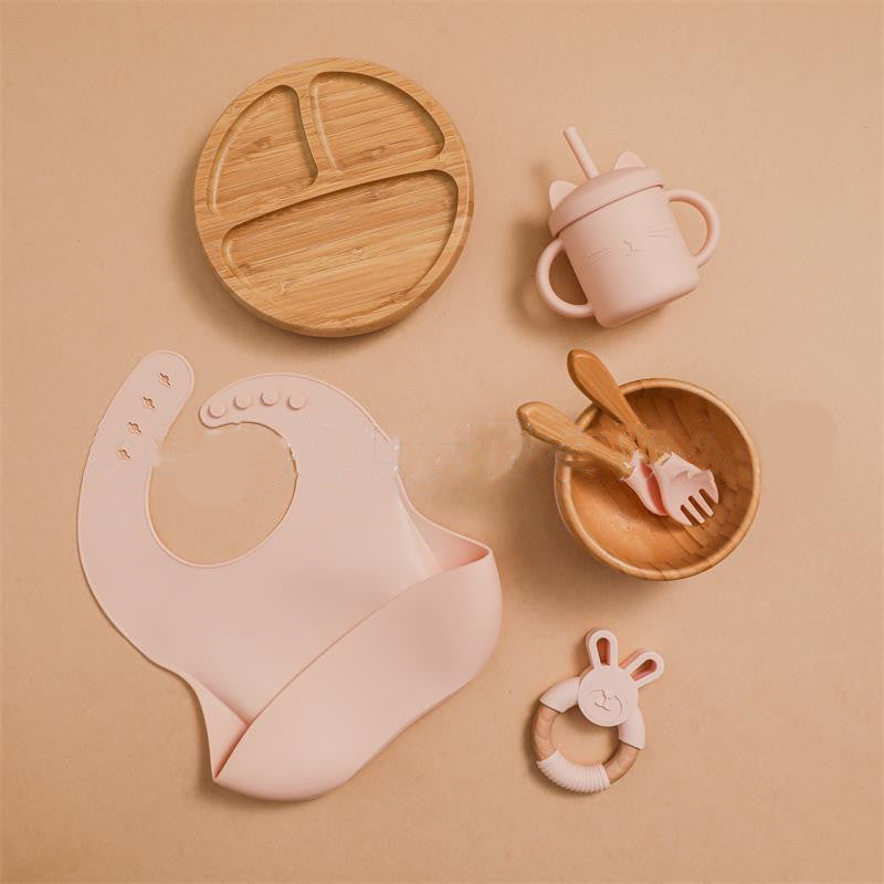 Vaisselle complémentaire pour bébé avec bavoir en silicone, assiette à dîner, paille, tasse, fourchette, cuillère