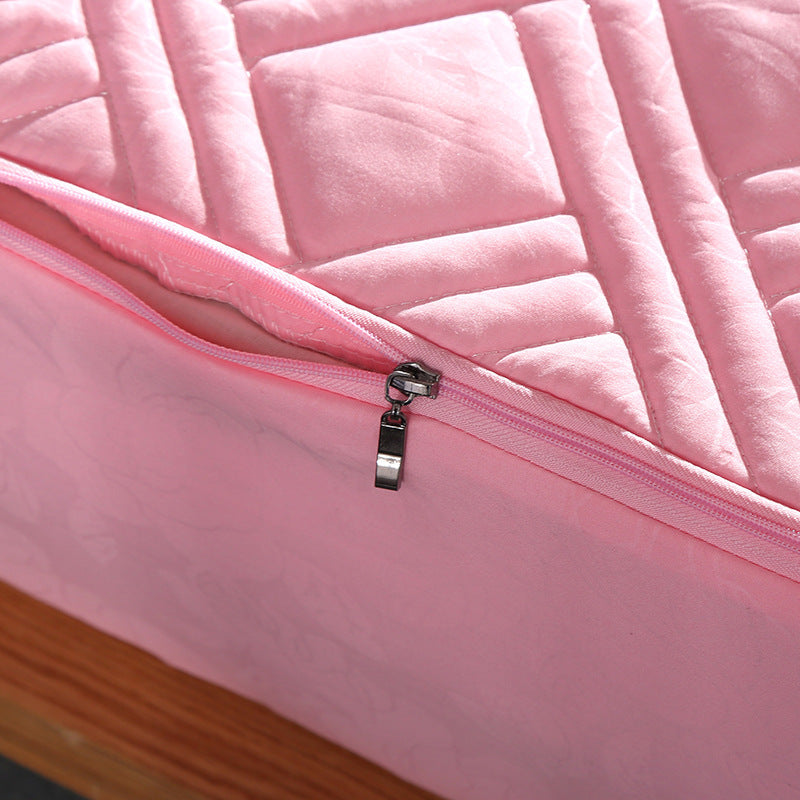 Solid color zipper bedspread