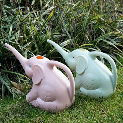 Arrosoir en plastique en forme d'éléphant mignon pouvant planter des plantes d'irrigation extérieure Accessoires pour la maison Outils de jardinage Équipement Fournitures de jardin