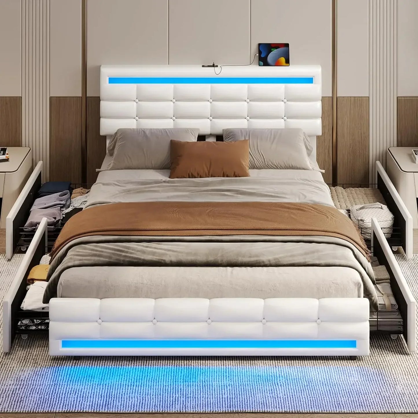 Cama de plataforma tapizada en cuero con estación de carga y luces LED, diseño capitoné con botones cosidos en cuadrados