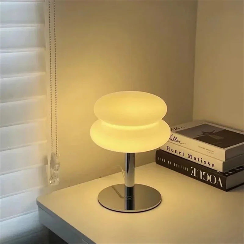 Lámpara de mesa de cristal con forma de macarrón, atenuación tricromática, protección para los ojos, luz de noche, decoración para dormitorio de niña, lámparas de ambiente para habitación