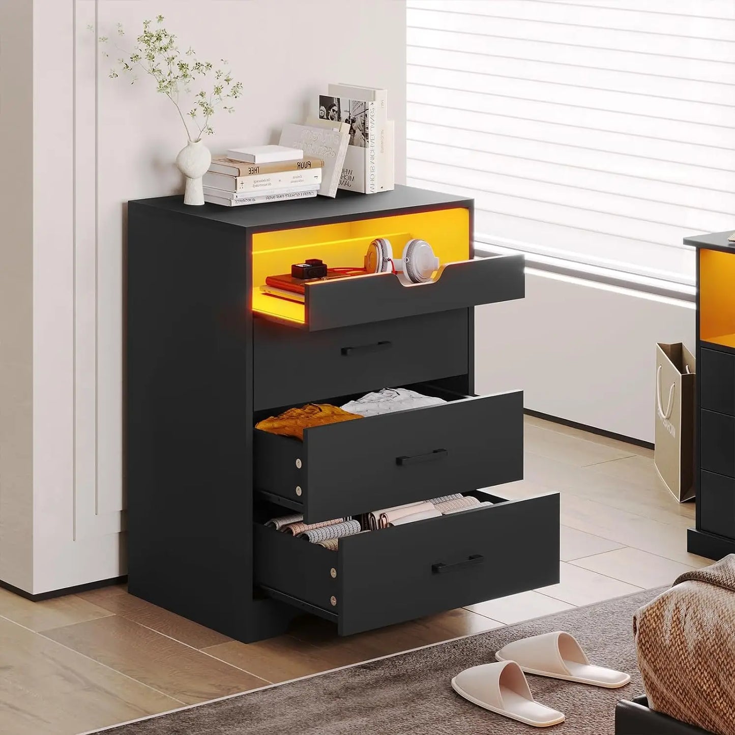 Dresser with LED Lights for Bedroom, Tall Dresser with 3 Drawers and Pull-Out Tray, Black Chest of Drawers Bedroom Storage