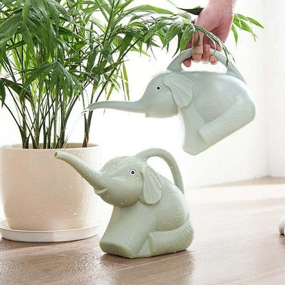 Arrosoir en plastique en forme d'éléphant mignon pouvant planter des plantes d'irrigation extérieure Accessoires pour la maison Outils de jardinage Équipement Fournitures de jardin