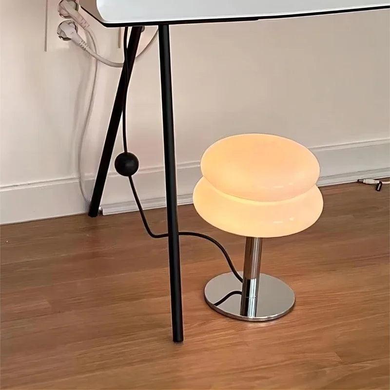 Lámpara de mesa de cristal con forma de macarrón, atenuación tricromática, protección para los ojos, luz de noche, decoración para dormitorio de niña, lámparas de ambiente para habitación