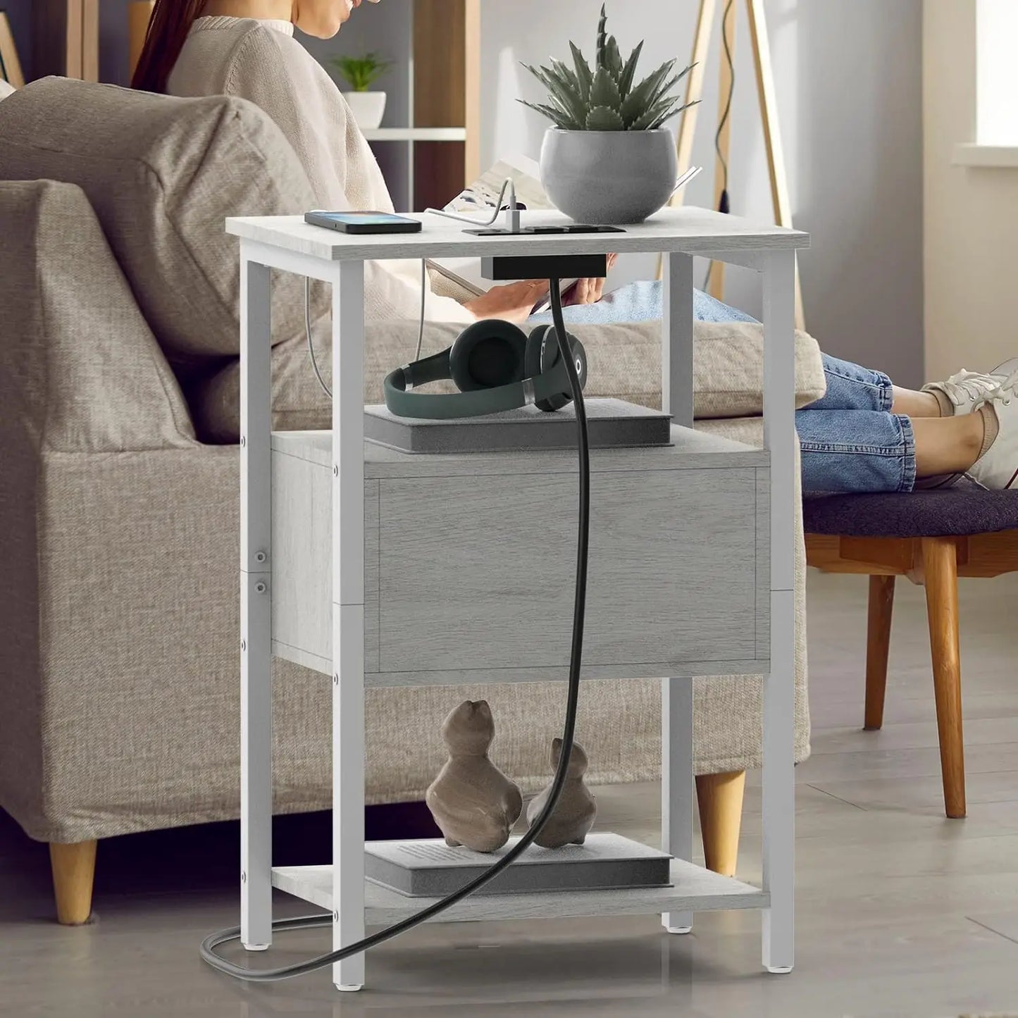 Ensemble de 2 tables de chevet avec station de charge et table d'appoint à tiroir de rangement rabattable pour chambre à coucher