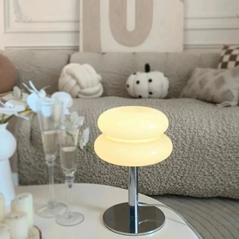 Lámpara de mesa de cristal con forma de macarrón, atenuación tricromática, protección para los ojos, luz de noche, decoración para dormitorio de niña, lámparas de ambiente para habitación