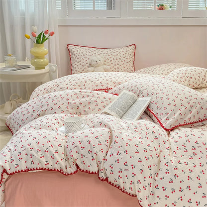 Juego de cama Ins Red Cherry, tamaño doble, tamaño Queen, ropa de cama para niñas y adultos, sábana plana, funda de almohada, edredón y funda de edredón