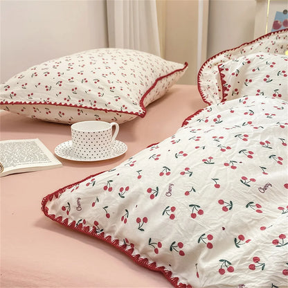 Juego de cama Ins Red Cherry, tamaño doble, tamaño Queen, ropa de cama para niñas y adultos, sábana plana, funda de almohada, edredón y funda de edredón