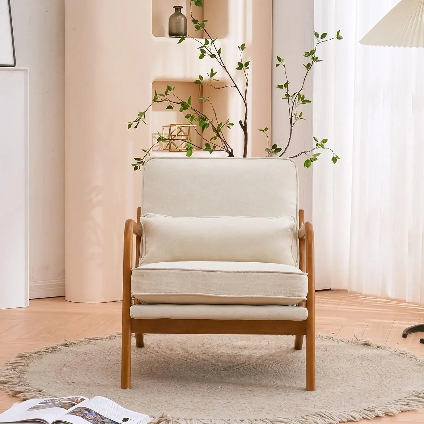 Fauteuil d'appoint moderne du milieu du siècle à dossier bas avec coussin, fauteuil de salon rembourré avec cadre en bois massif et coussin moelleux, beige