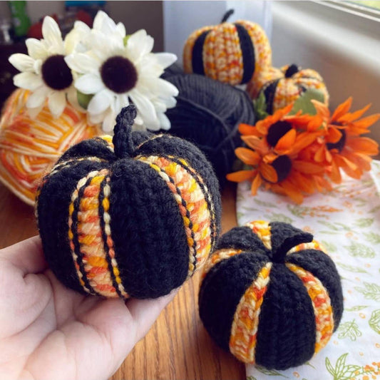 Halloween Props Hand-crocheted Pumpkin Small Ornaments Cartoon Doll