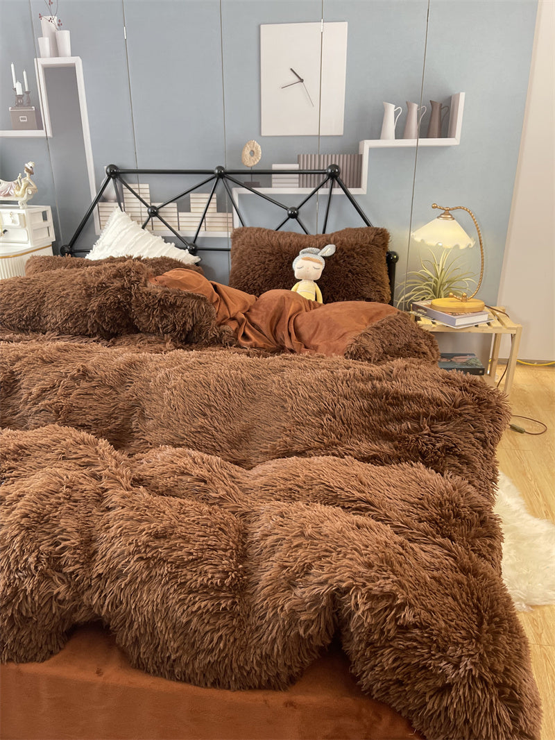 Winter Thickened Mink Velvet Bed Four Piece Set