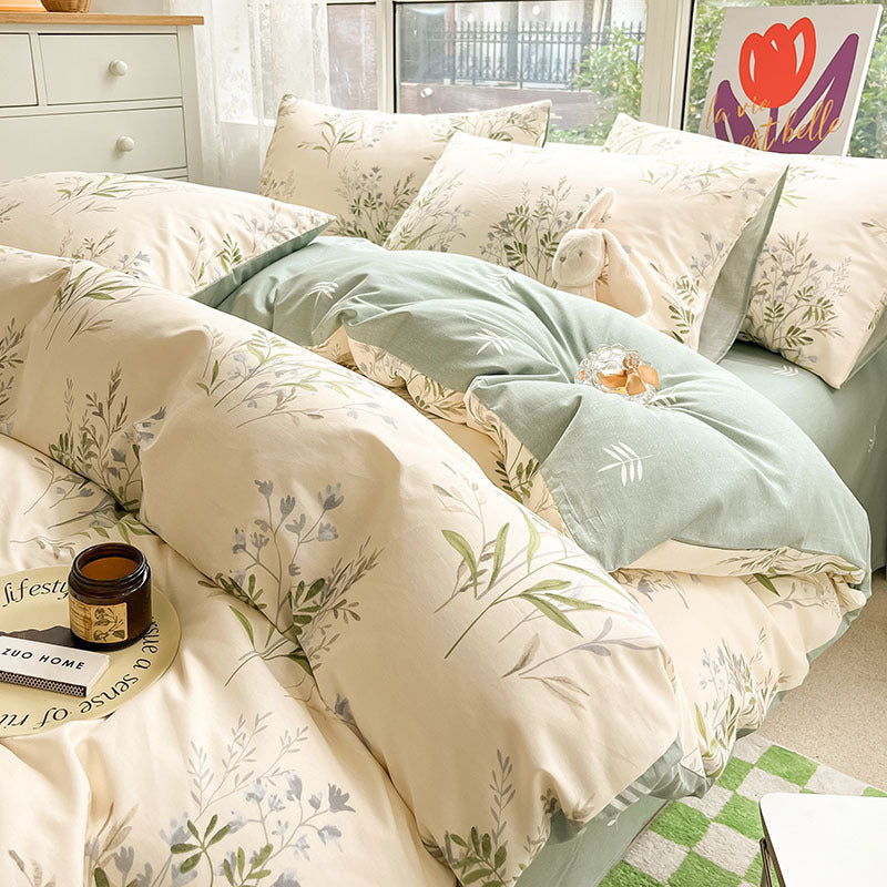 Cotton Four-piece Set Simple Small Floral Bedding