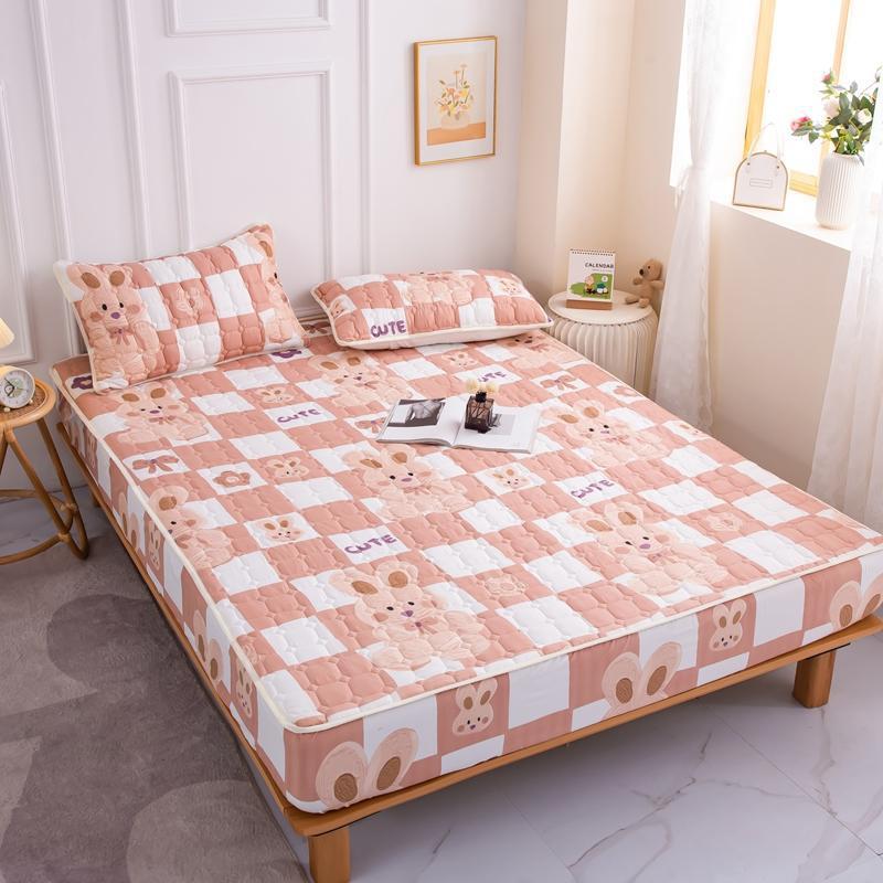 Cotton Covered Anti Slip Cartoon Bedspread