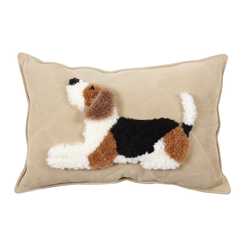 Coussin en laine et peau de vache avec dessin animé de chien