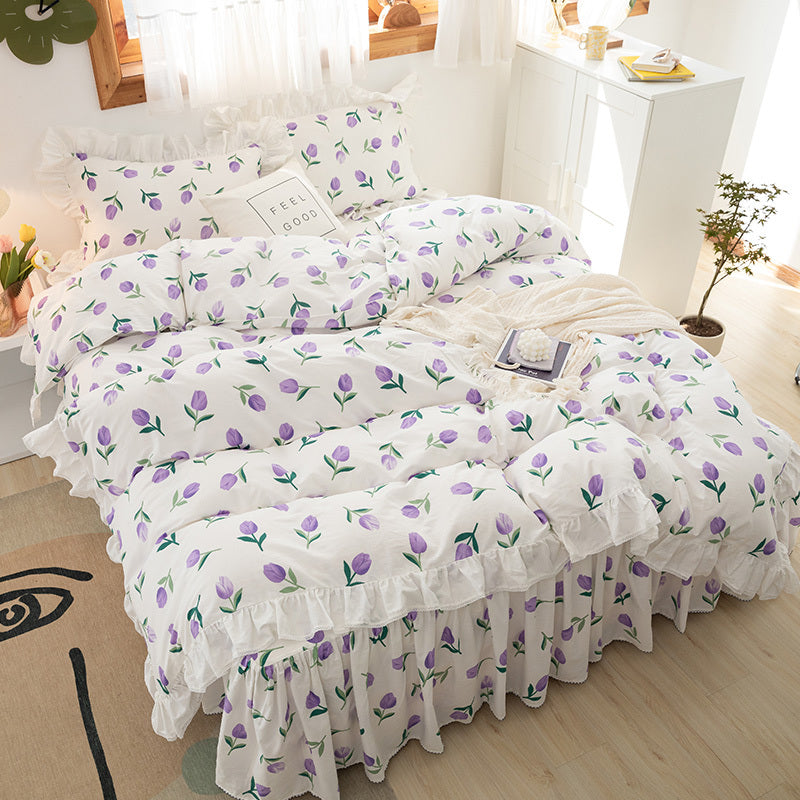 Juego de cuatro piezas de falda de cama con diseño floral pequeño, versión coreana