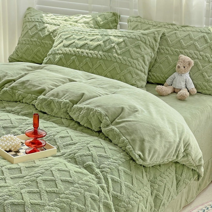 Four-piece Bed Set Thickened Warm Milk Fiber