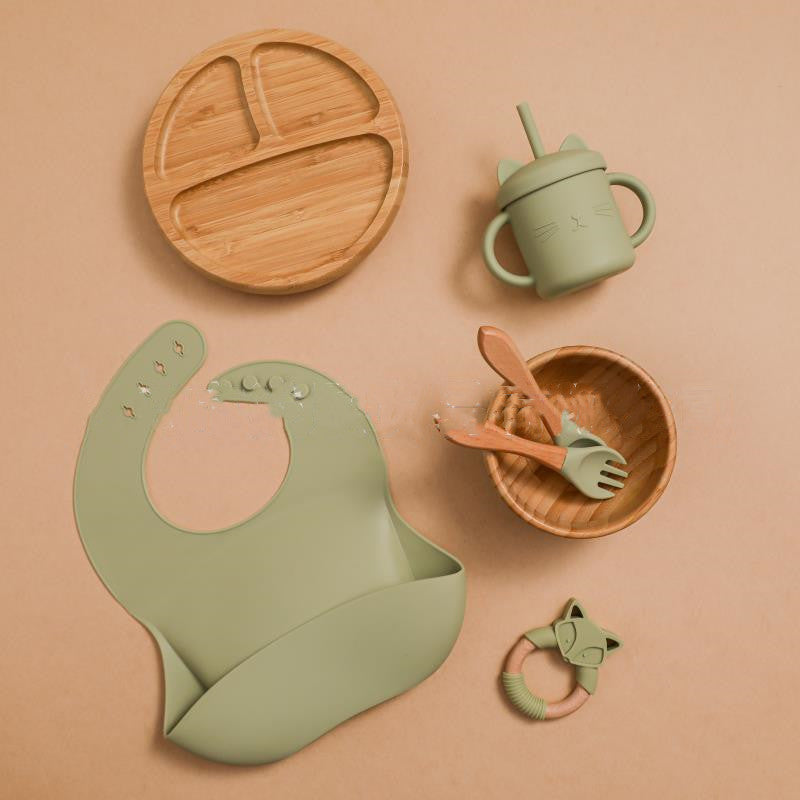 Vaisselle complémentaire pour bébé avec bavoir en silicone, assiette à dîner, paille, tasse, fourchette, cuillère